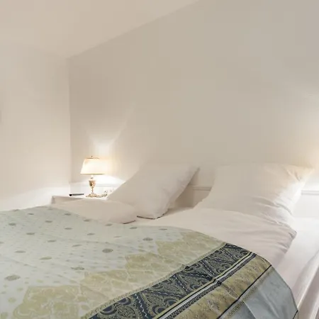 Moers Apartment *